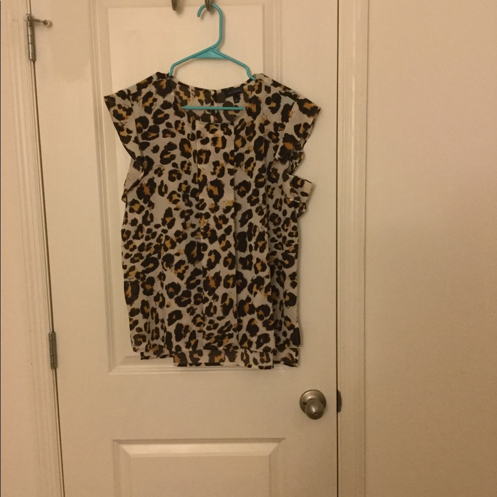 Leopard top